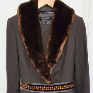 New, with tags, never worn, gorgeous Anne Klein 2-piece women's suit.